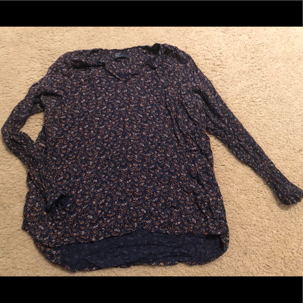 Gap long sleeve shirt